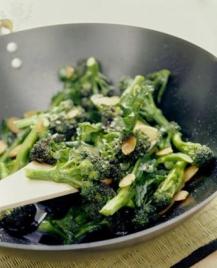 Stir-frying brocolli